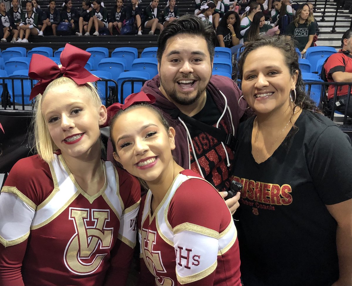 VHS Cheer and Dance Team tweet media