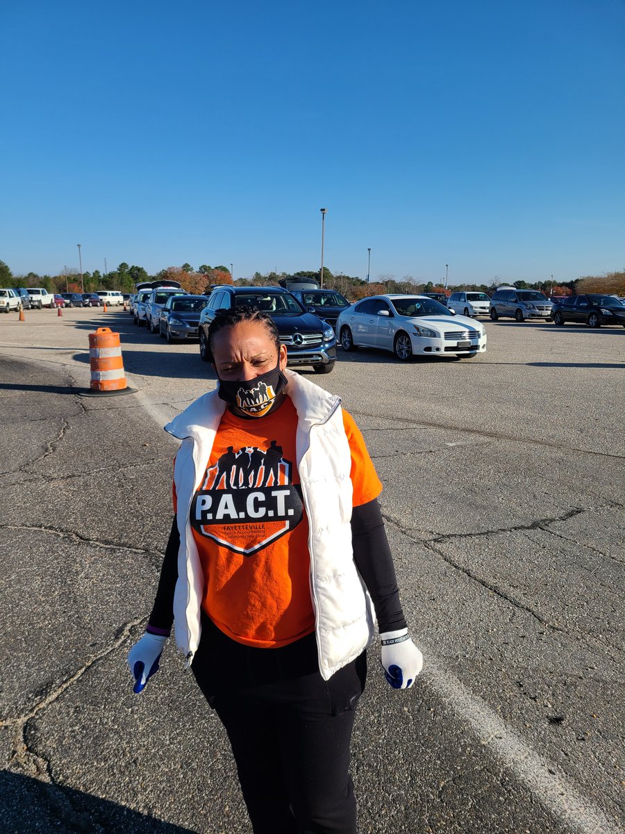 Action_NC's tweet photo. Thank you to everyone who came to pass out food yesterday and make Thanksgiving for over 900 Cumberland County families so much better! Shoutout to @ActionPathways, @FayettevillePA9, The Restoration Place, CC Association of Educators and others! #FeedNC #WeHelpUs https://t.co/B8ayv0C2YC