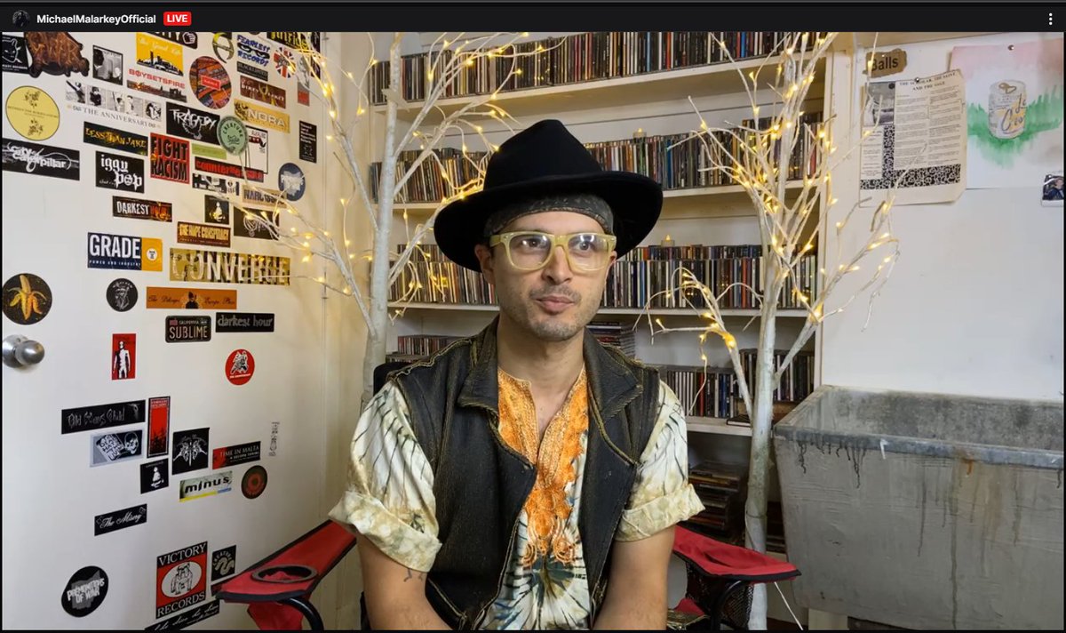 Name a better stream backdrop than <a href="/mkmalarkey/">michael malarkey</a>. I'll wait... twitch.tv/michaelmalarke…