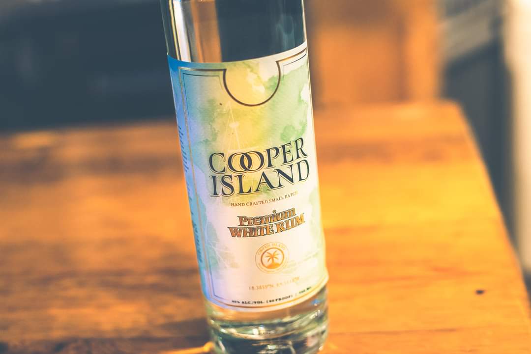 CooperIslandRum's tweet photo. Bring the Island Life with you to Thanksgiving! Stock up at @marchfirstbrew, @figleafbrewco or search for us on https://t.co/BLNcESWyl4 to find your closest liquor agency that carries our products!
#cincydistilled #cooperislandrum #rum #rumlover #cocktails #thanksgiving https://t.co/l8yNeU45KF