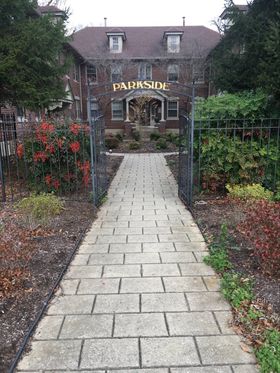 TDGray50's tweet photo. Hello Everyone, if you or anyone you know is interested in renting a 1 bedroom/1 bathroom apartment in the highlands. Please message me for more details. Thank you.... https://t.co/fmp0fCnGOZ
