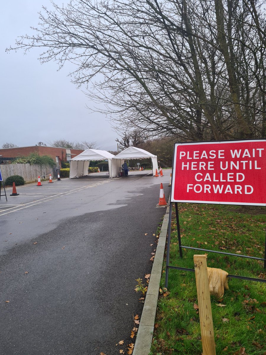 Bit of a chilly Drive Through Spirometry &amp; swabbing clinic today but come wind, rain or shine we will continue to run this highly evaluated service for our patients. #drivethroughspirometry #respisbest  <a href="/ARTP_News/">ARTP</a>