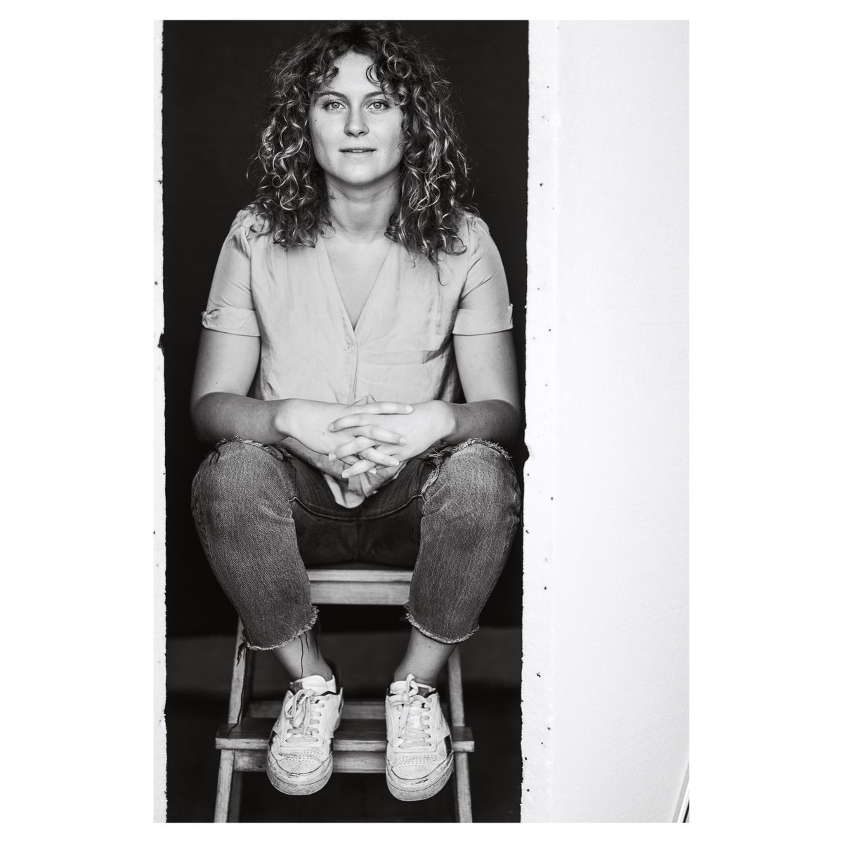 camharlephoto's tweet photo. Tess 🌪️ 
​​.
·
·
·
·
#camharle #camharlephoto #headshotlondon #headshotslondon #headshotcrew #headshotcrew365 #londonheadshot #londonheadshots #leica #headshotphotographerlondon #headshotphotography #portraitoftheday #portraitsociety #londonportrait  #cssdlondon #cssd #rcssd https://t.co/kORnV9txZE