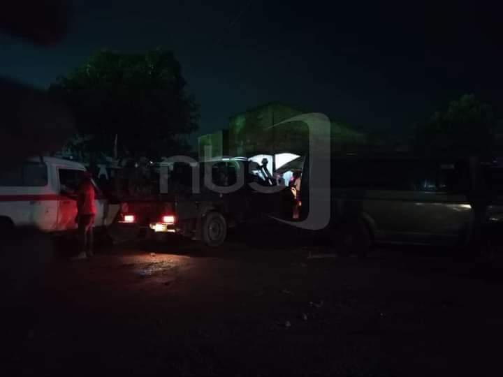 A joint security force of the police and the Army have cordoned off The New Double Dream Guest House in Hoima where <a href="/NUP_Ug/">National Unity Platform</a> presidential candidate Robert Kyagulanyi Ssentamu is staying. Reason of the deployment is still unclear. #NilePostNews #NBSUpdates