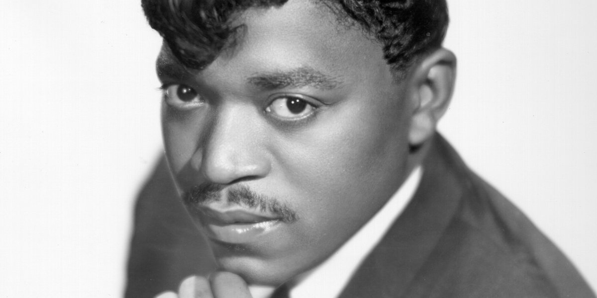 Birthday today of R&B, soul & gospel singer #PercySledge, born in Leighton, AL ( 1940-2015). He's best known for the song 'When a Man Loves a Woman,' a No. 1 hit on both the Billboard Hot 100 & R&B singles charts in 1966. In 2005, he was inducted into the #RockandRollHallofFame.