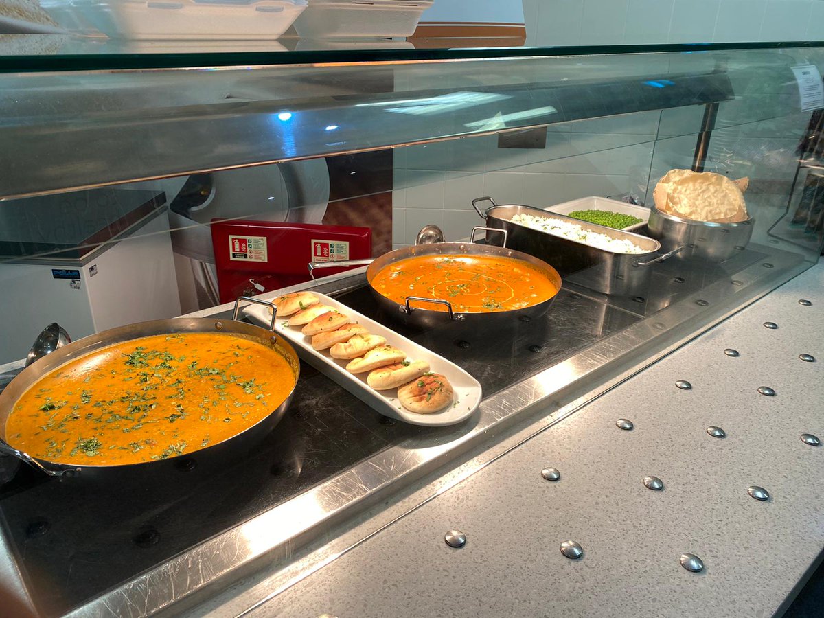 Bombay kitchen at Langley College today #curry #amazing
<a href="/TimCopp2/">Tim Copp</a> <a href="/caterlink_ltd/">Caterlink Ltd</a>