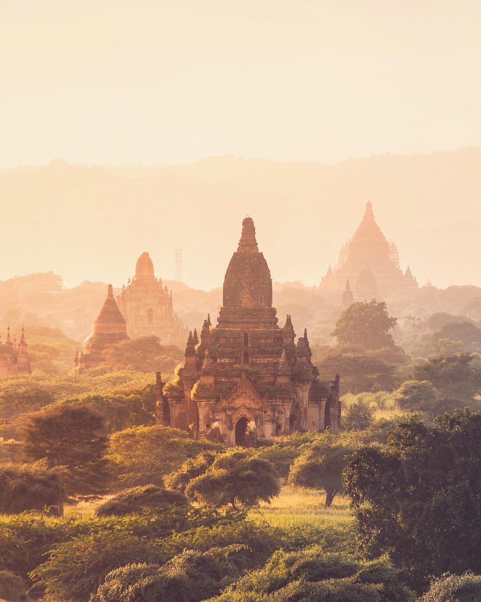 Aesthetic_Wild's tweet photo. Bagan π https://t.co/5Mb1cVwJwJ