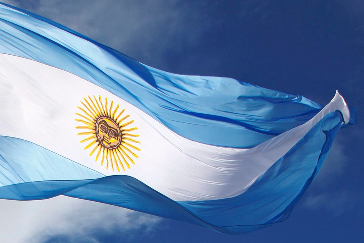 hyunnisky's tweet photo. ── stray kids as argentinos a thread https://t.co/DNq6mtUVHt