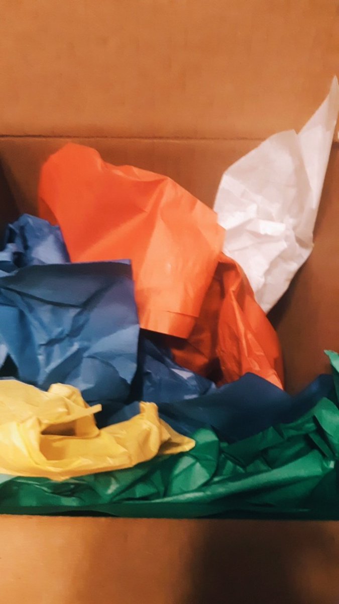 LootingLacie's tweet photo. Thanks @googlenest!
They even wrapped it in themed tissue paper.
#newbeginnings #helpfulhome https://t.co/SlRNBOmtPt