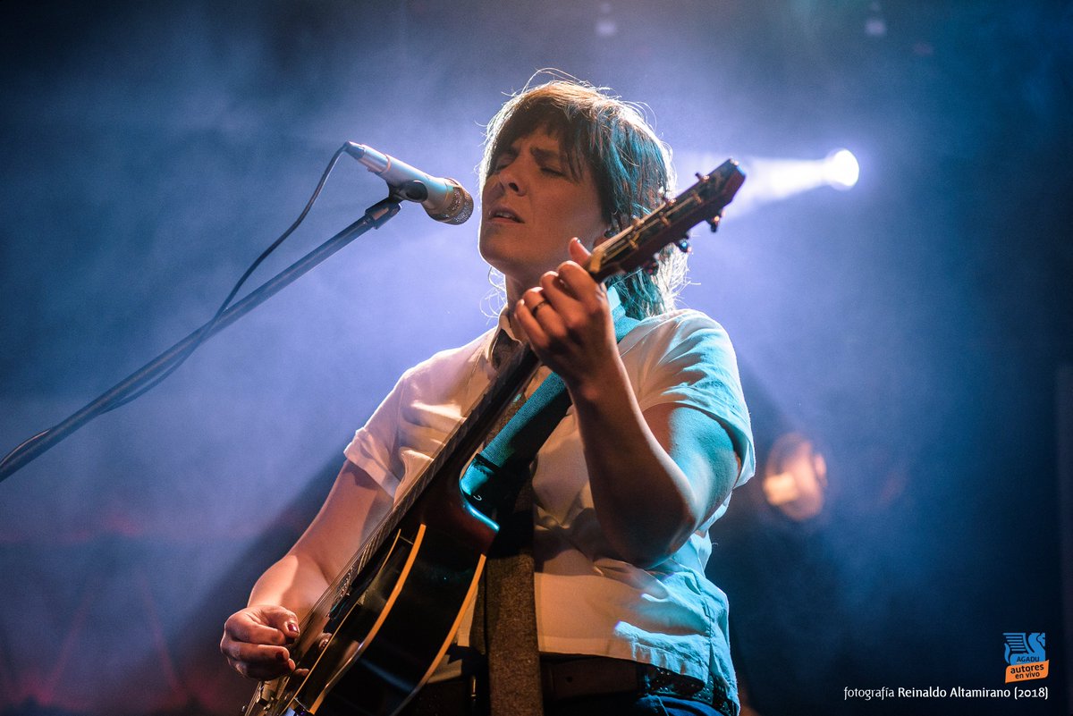 📢 ¡Viernes de música en <a href="/TVCIUDADuy/">TVCIUDAD</a>!

👉 Ciclo de <a href="/AGADU_UY/">AGADU</a> 

🗓️Viernes 27 de noviembre
⌚️1 am 👉 #NicoIbarburu y <a href="/patakramer/">pata kramer</a> 

 📸Reinaldo Altamirano y <a href="/elpersi/">AlejandroPersichetti</a>