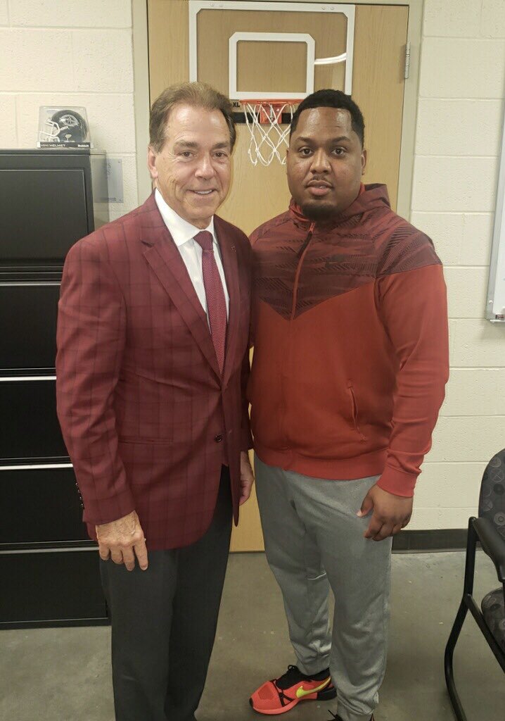 Blazing7on7's tweet image. Join us this evening on the IG Live @blazing7on7football page at 7:00 pm as we talk to ChaChi Sullivan and PJ Thompson. We will discuss the game changing football camp for c/o ‘21-‘24 students and the crowded field of position specific trainers. @TrainPlaySports #TimeToCompete