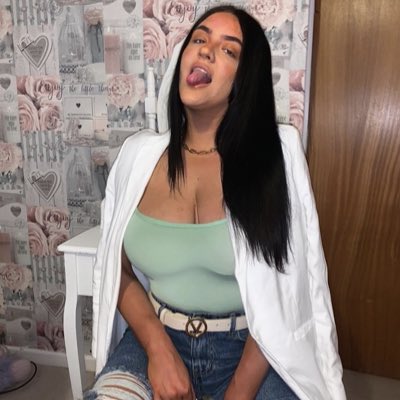 Jordan_carter16's tweet photo. #NewProfilePic https://t.co/IfCs2olXrw