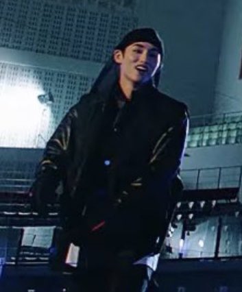 Winwin wore durag in 90s love mv.