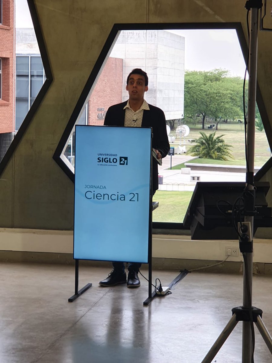 MendeMariaBelen's tweet photo. Comenzamos una etapa donde la ciencia nos aporta valor a partir de datos concretos para la toma de decisiones inteligentes. Así cerró #Ciencia21, con intercambio de investigadores, científicos, emprendedores y organizaciones comprometidas en hacer un mundo mejor. https://t.co/JTNKhCoykX