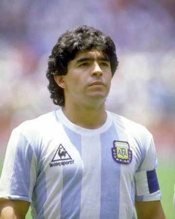 Descansa en paz Diego 
🙏♥️⚽️