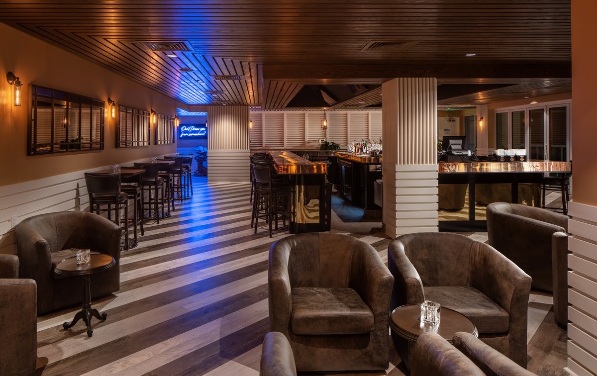 The Karol Hotel Twitter