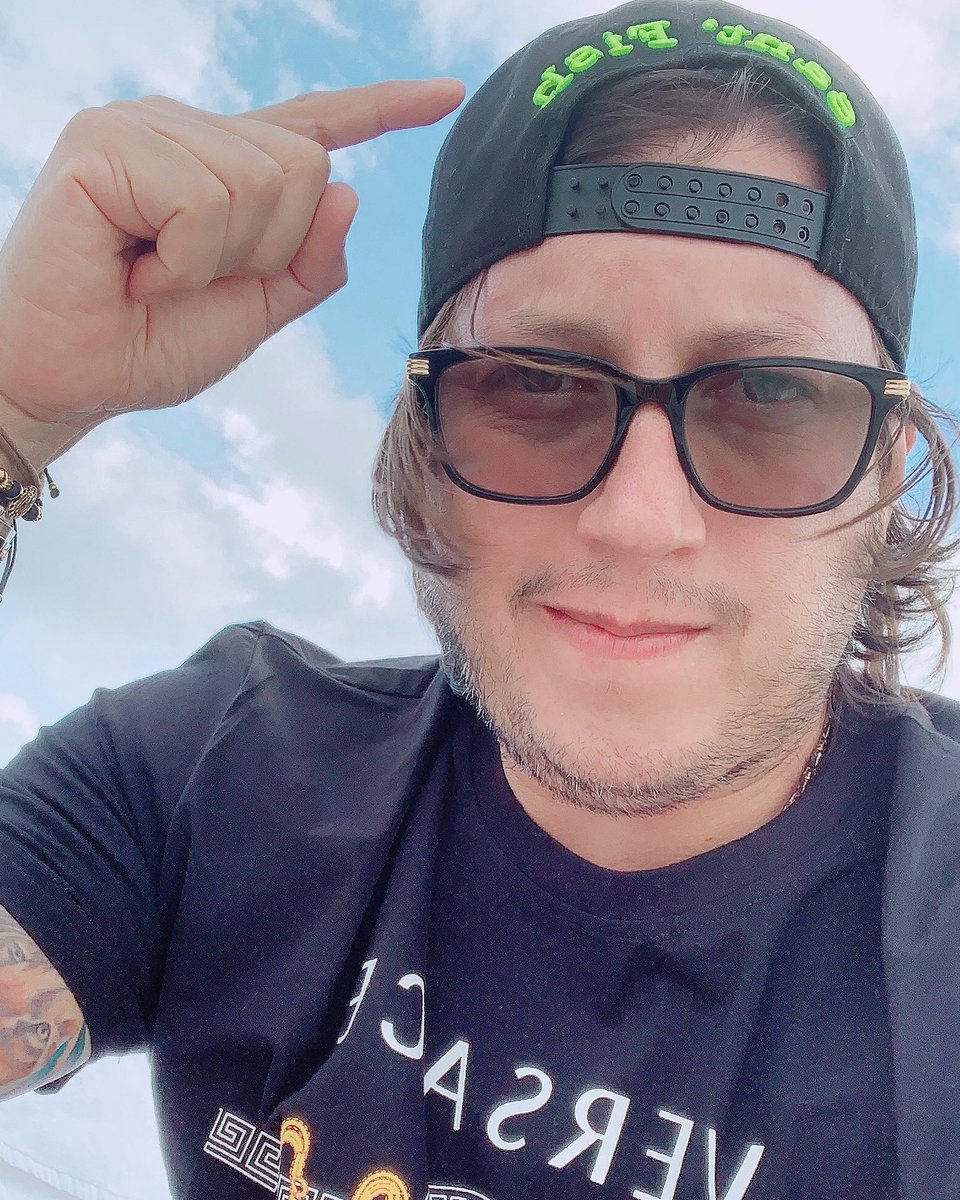 SantFish1975's tweet photo. Hey vamos que vamos ... #santfish #miami #usa #beach #cap #holidays https://t.co/sapiFL2t5M