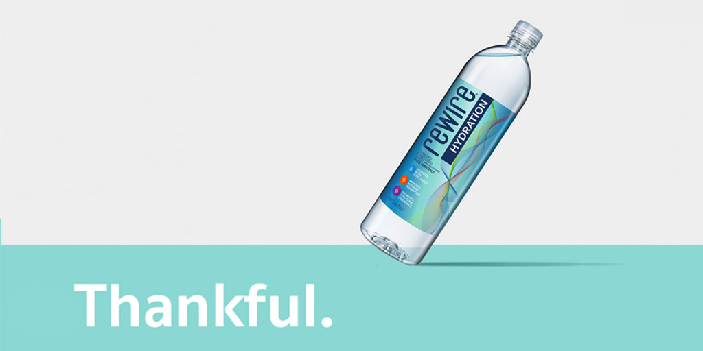 rewirewater's tweet photo. 2020 has been a mix of sadness, uncertainty but also focus on what's important. Buy one, give one. Now thru Nov, all purchases on https://t.co/3gJ08iBGwC will be matched and donated to healthcare frontlines and military families in the PNW. https://t.co/NMNzYJPaaY