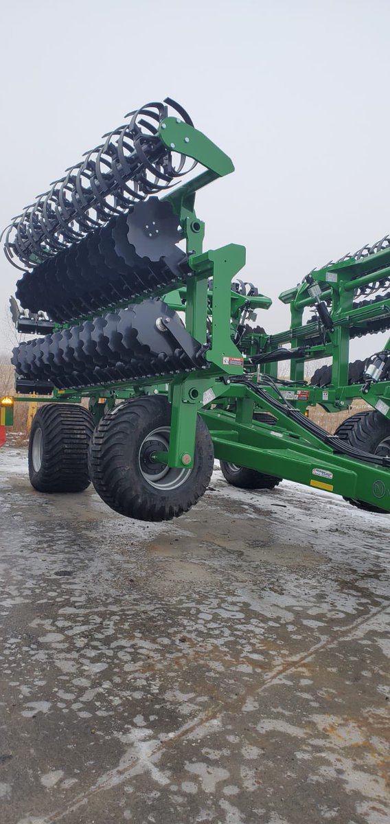 FriesenRental's tweet photo. Another Happy customer with a New  Norwood Kwik-Till.    Green this time. Pick your colour Red or Green. #friesenrental #kwiktill https://t.co/vd62z7boWr