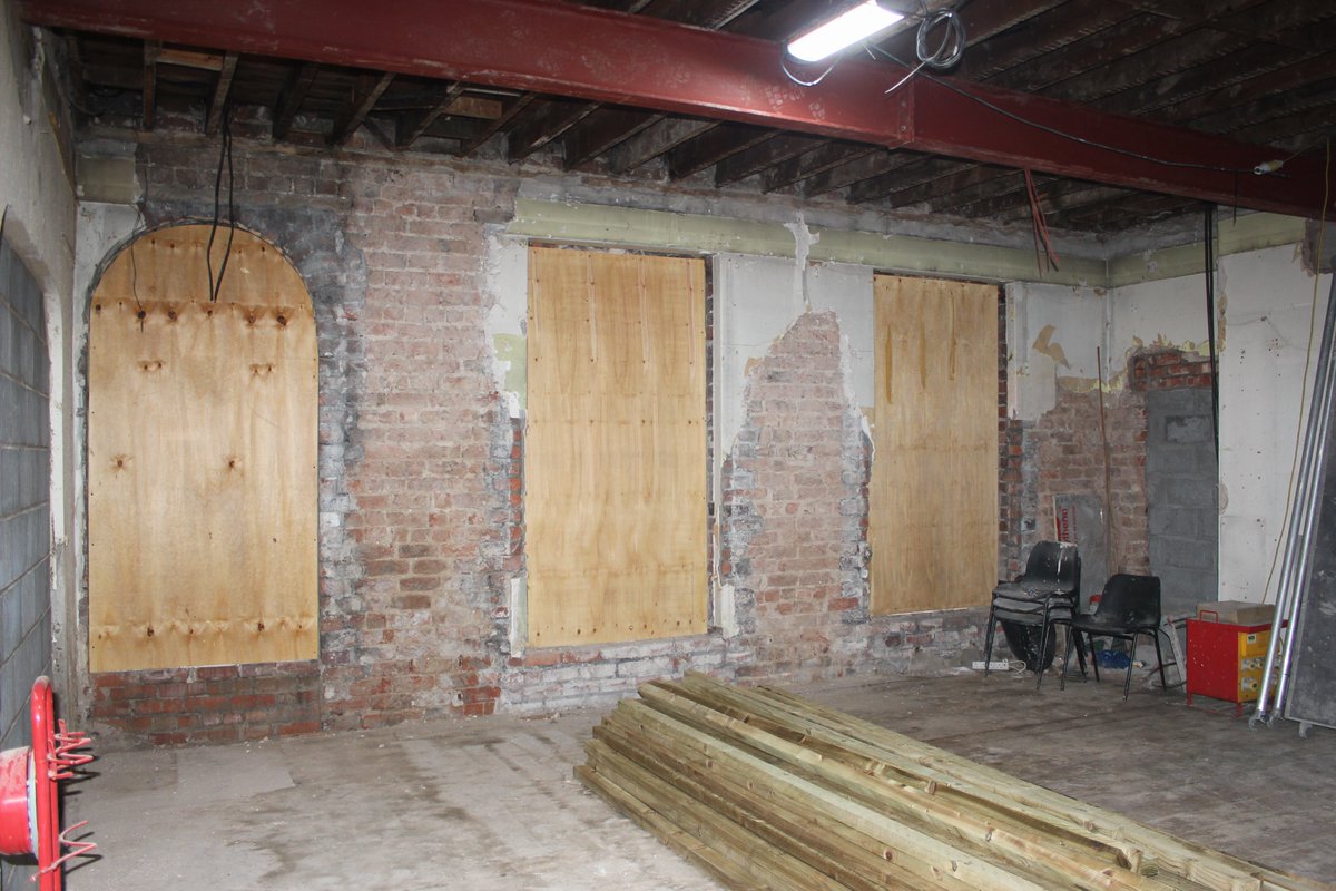 HMSinfo's tweet photo. Progress at our project for @WirralFunerals demo &amp; structural alterations continue to form 4 new apartments, the clocktower is being refurbished which will delight  surrounding residents, as it has been a feature at the building for a long time #timeforchange #loveconstruction https://t.co/JZmg9wyRJM