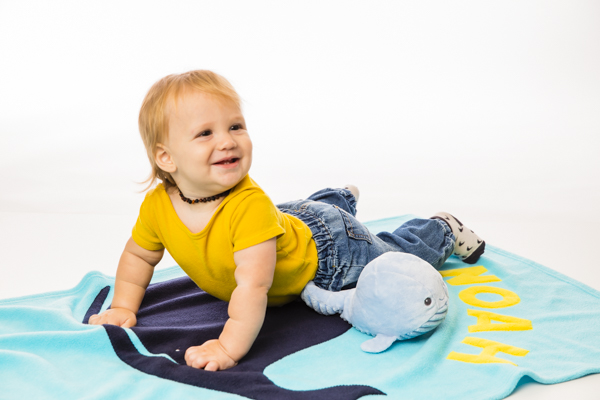 Our biggest coupon code of the year! ARDHOLIDAY2020 will get you $10 off your blanket order until Dec 7 at midnight est, only at admiralroad.com Happy Holidays! #bestholidaygift #bestbabygift #personalizedgift #babyshower