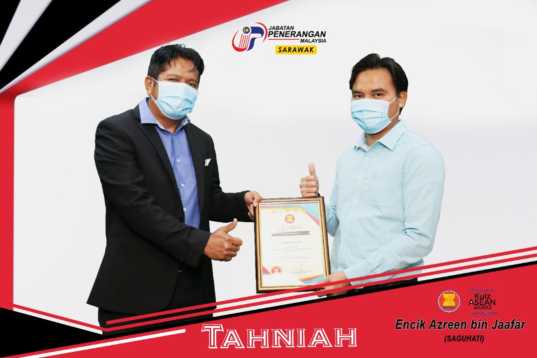JapenSarawak's tweet photo. Tahniah diucapkan kepada Encik Azreen bin Jaafar (Kuching) Pemenang Saguhati bagi Pertandingan Kuiz Asean 2020 Peringkat Kebangsaan.
#MerdekaMoment
#MomenNegaraku
#MalaysiaPrihatin
#khabardariSarawak
#sodiakroks https://t.co/ipiwI7dsXA
