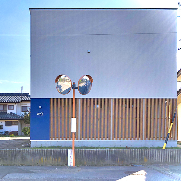 軽井沢ナビ 公式 小諸市新店情報 小諸市御影新田に新しく出来た 月の虹 美容 所 さんは 小さなお子さんがいるオーナーだからこその毎日楽にできるヘアスタイルや時間の短縮の提案など子育て世代の方にも寄り添った美容室です お得なコースメニュー