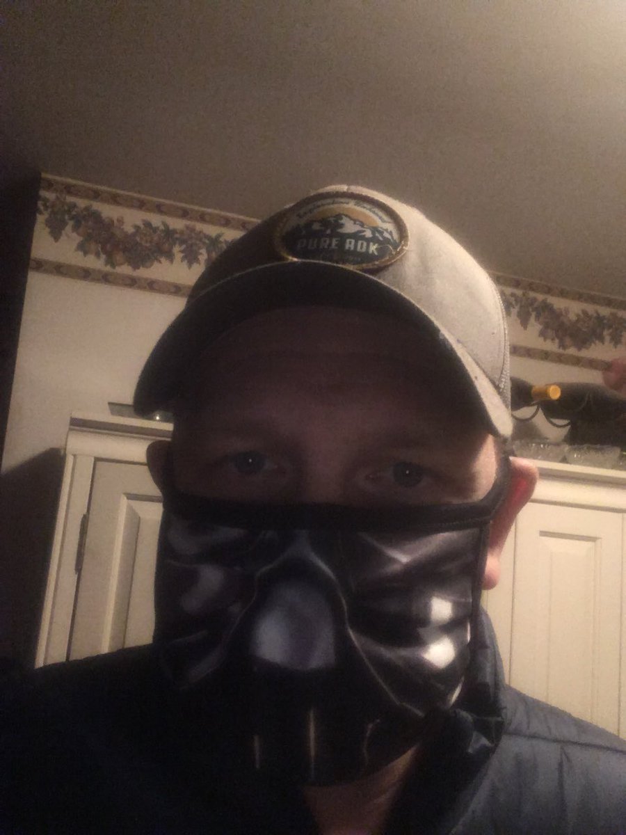 JRav280's tweet photo. #MaskUp https://t.co/R9us9cqSgi