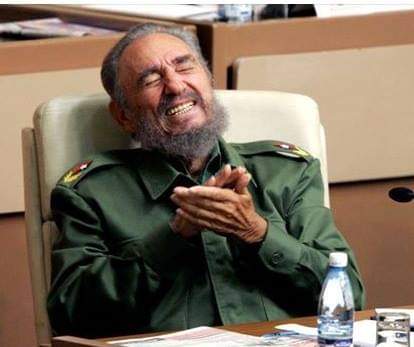 ErnestoSoyCuba's tweet photo. @DiazCanelB @Granma_Digital #FidelPorSiempre no murió, solo vive en lo más alto de la #SierraMaestra donde cuida y vela desde su trinchera el triunfo que nos regaló el #1Enero. https://t.co/86pzx3UTm6