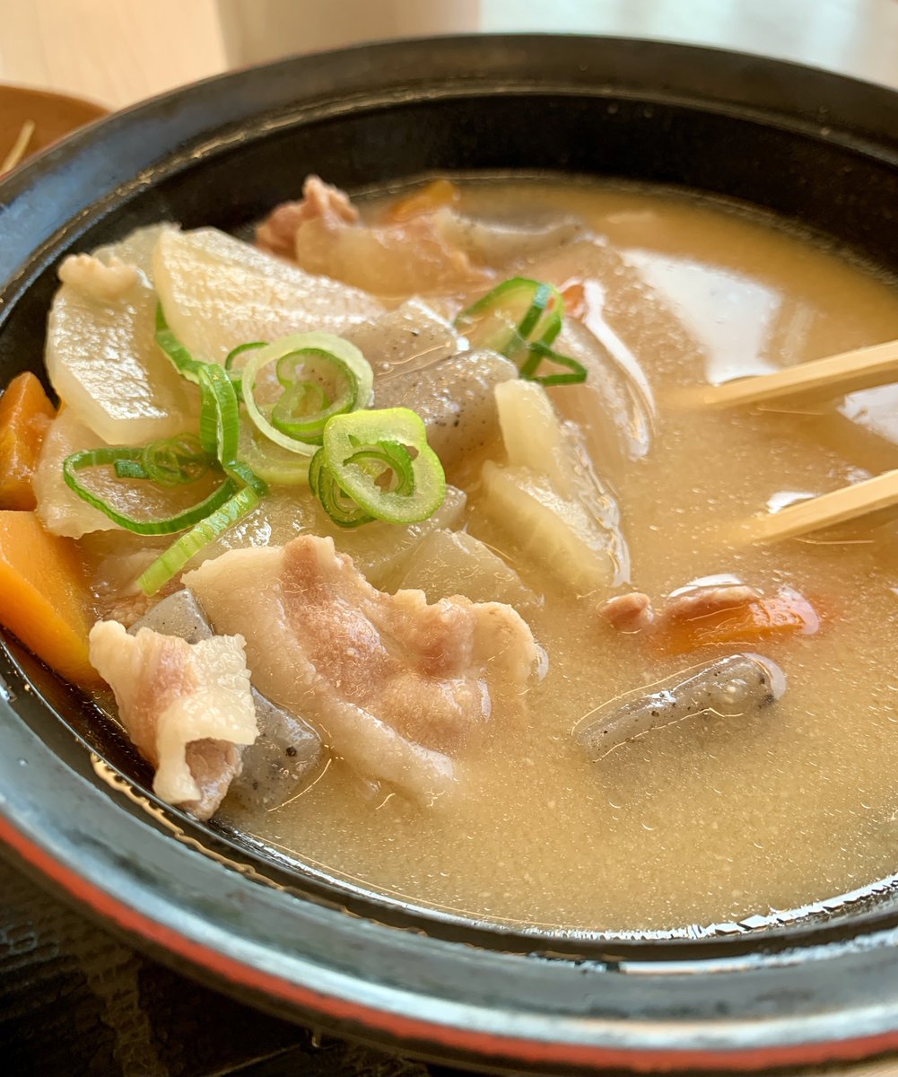 定食屋 Com A Twitter かつや さん 豚汁定食 650円 価格もサイズもおっちゃんに丁度いい 豚汁のクオリティー高い