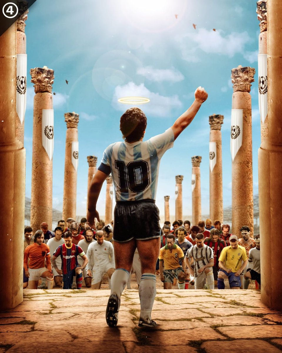 ovacion24's tweet photo. ❤️ "El mundo del fútbol saluda a la leyenda eterna". (Vía @433) https://t.co/pRaWioPncA