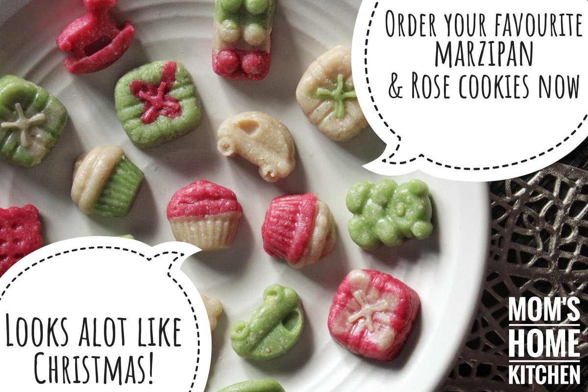 MomsHKitchen19's tweet photo. We can give you a rest during the rush 🎅🍥🎄🍬🍭 call @9051184233 to place your orders #MomsHomeKitchen19 #Marzipan #Rosecookies #Christmas https://t.co/h08sPVRFdo