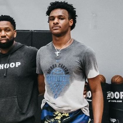 LeBron James at 16 years old 

Bronny James at 16 years old

(📷 chrisjohnsonhoops | IG)