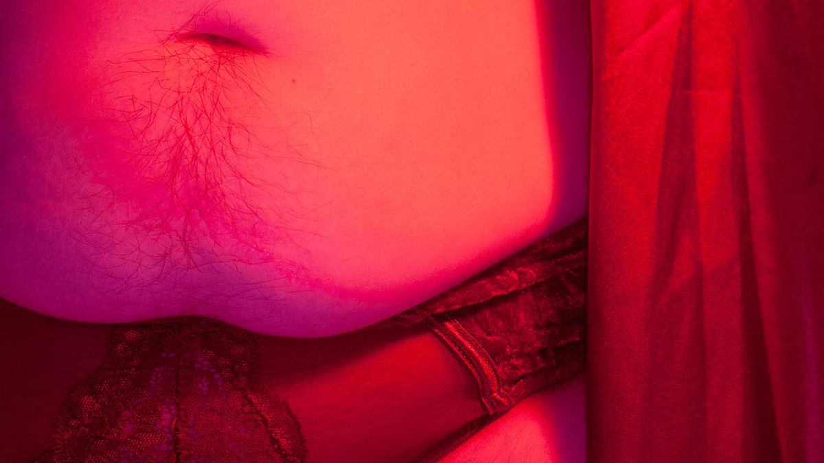 goddessofpits's tweet photo. love worshipping my chubby &amp; hairy tummy 💖 i'm a goddess incarnate / chubby 🔹 hairy tummy 🔹 hairy woman https://t.co/DkLAy9SKxn