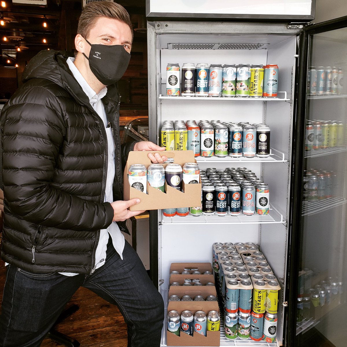UnionSocial's tweet photo. Come by our #yongeandstclair location corner store POP-UP and pick up a selection of @HendersonBeerCo beers. We also are selling savoury @Pie2Squared pies for a tasty treat or frozen packs to bake at home 
#unionsocial #stclair #torontoeats #torontobeer #torontopie #torontofood https://t.co/LlmovZGkrA