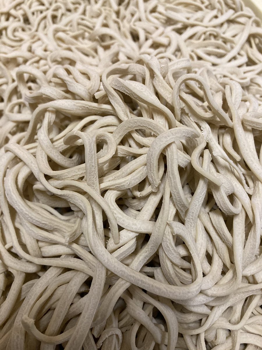 竹内浩太 株式会社竹幸商店 追加オーション麺打ちました 是非お試し下さい 追加料金無しで通常麺0g オーション麺250gに変更可能です フォロワー様のご感想をお聞かせ下さい 夢我夢中 フォロワー様限定