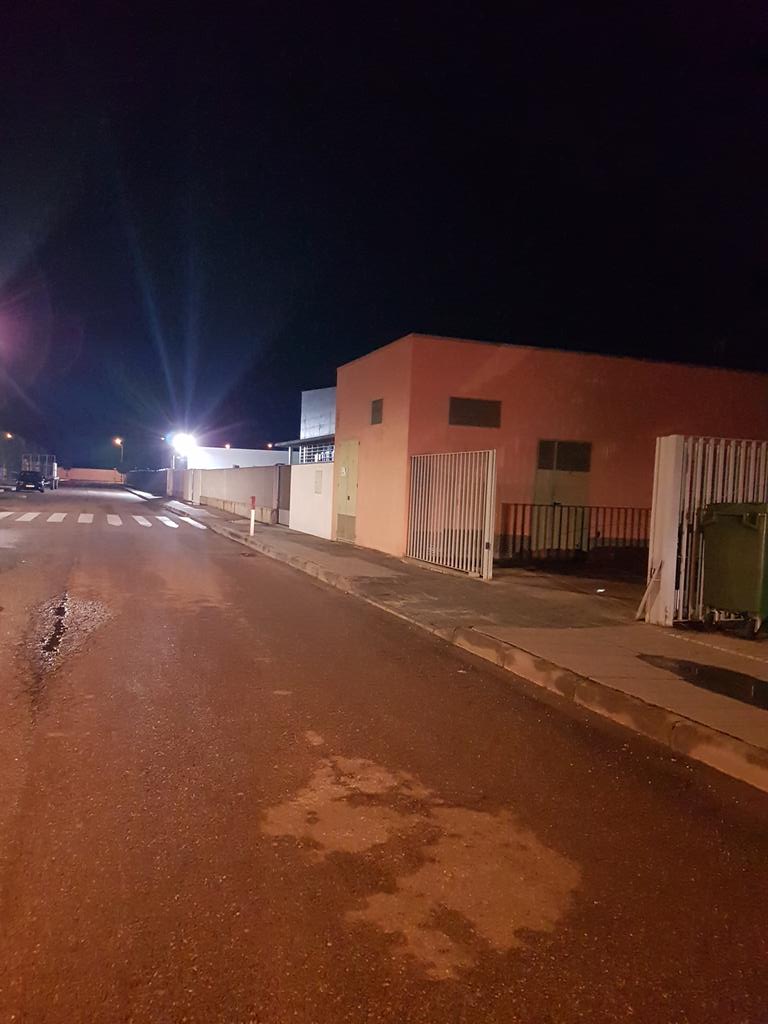 🍊💪 Cs Talavera ha conseguido aumentar la iluminación del pueblo, gracias a nuestra política de oposición constante, cercana y constructiva hacia los talaveranos. 

❌ El Ayuntamiento de Talavera ha realizado mejoras en la iluminación, aunque no es suficiente.