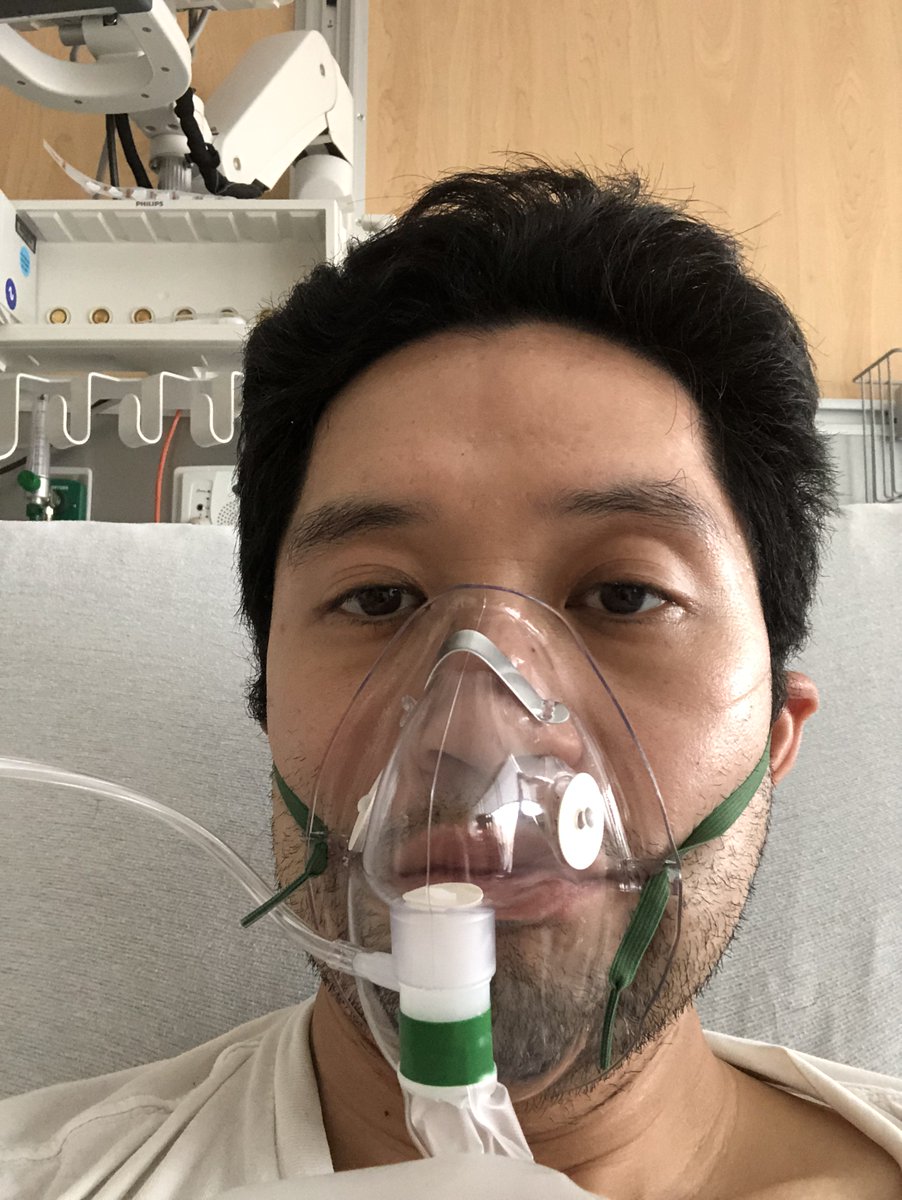 2/ As some of you might recall, I had a brutal case of  #COVID19 in the fall. I spent 17 days hospitalized at  @NYULangone, including almost a week in the ICU on a ventilator. #COVID  #Covid_19  #COVID__19  #coronavirus  #CoronavirusPandemic