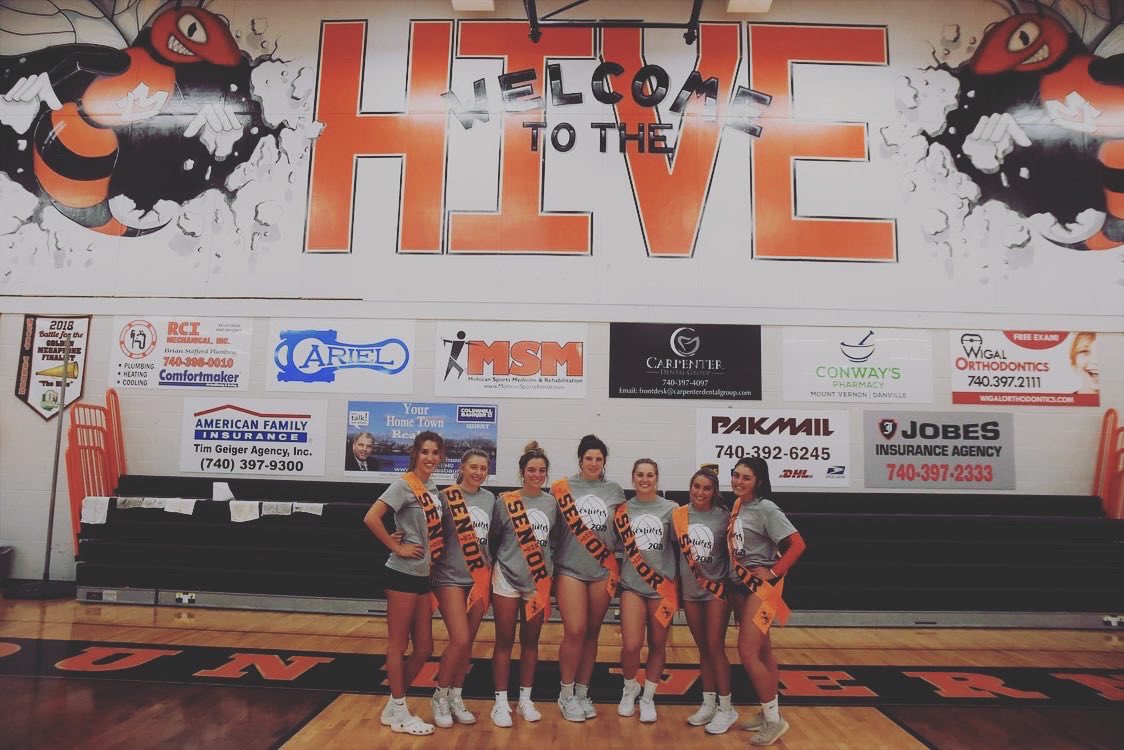 brookeradermac1's tweet photo. i am thankful for my parents for always being my number one supporters. i am thankful for my team and coaches that always make me laugh. i am thankful for my crossfit family for always making me stronger. i wouldn’t be who i am without any of these opportunities🤍@mvhs_softball https://t.co/gZF6VU8ofL