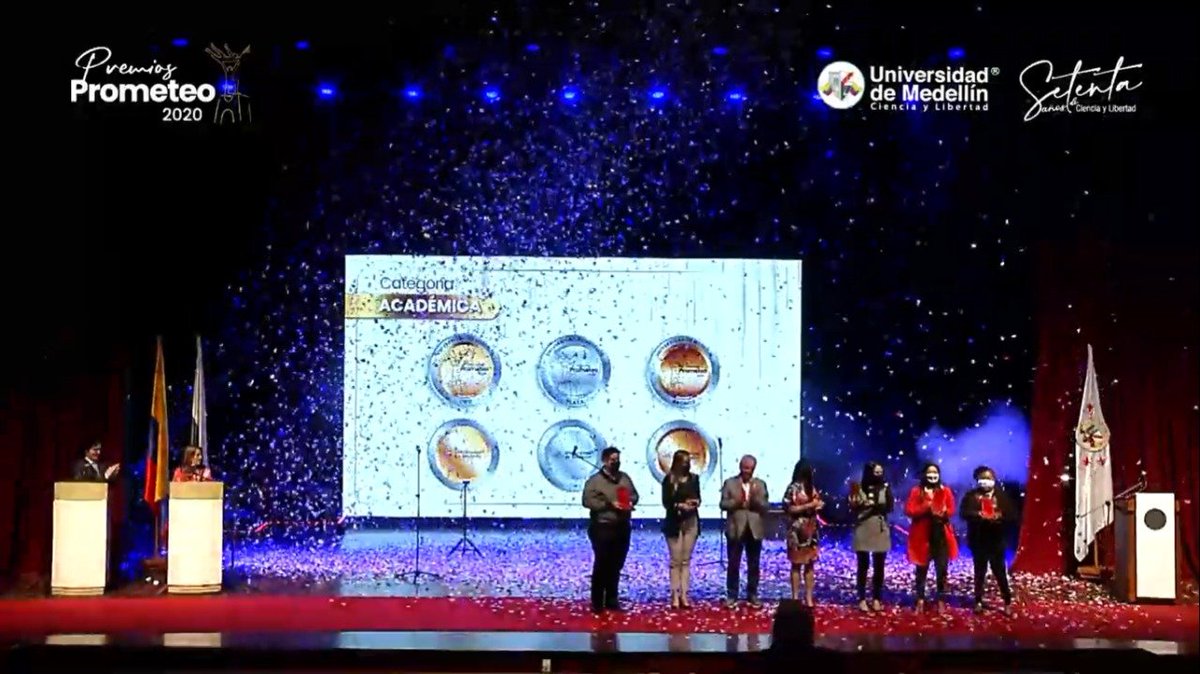 AnaMejiaGu's tweet photo. Siguiendo a @joseangelarriet y @qadmon en los Premios Prometeo @UdeMedellin_. Emociona el reconocimiento recibido por #AprendeenCasa con #SaberDigital 👏👏 https://t.co/dMvtGckC2n