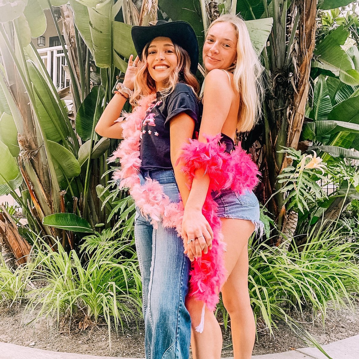 trideltacsulb's tweet photo. HAPPY FOUNDERS DAY 🔱💙 132 years ago, @tridelta was founded as an organization that would be kind alike to all. we are so thankful for the brave, bold, and kind women of our sisterhood and the lifelong friendships and opportunities phi kappa has given us! https://t.co/Xb5LOmFVN4