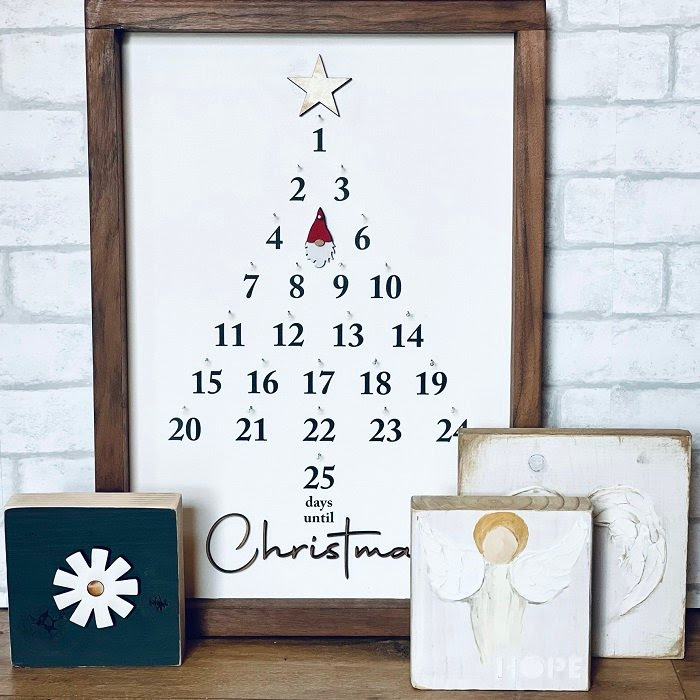 PapermakerPride's tweet image. YES, WE'RE OPEN! And we're so thankful for everyone in our little town. Please join us as we kick-off the holiday season this Friday! mailchi.mp/06fa42e136a4/n…