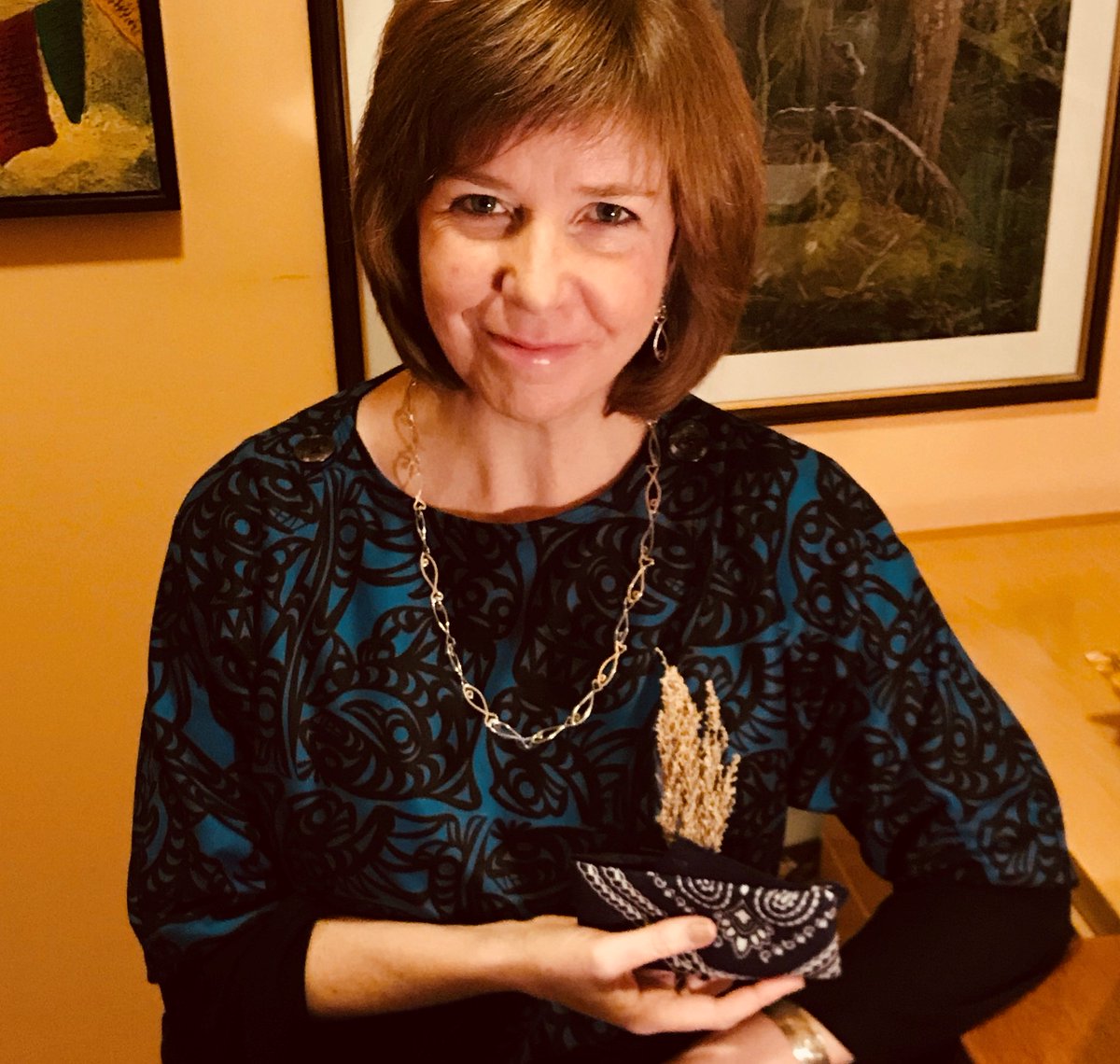 s_malcolmson's tweet photo. Taking my oath in the tiniest bubble, for safety's sake..
57 @BCNDP MLAs, the most diverse in BC &amp; most women anywhere in Canada, swore yesterday to serve BC, to support people through the #pandemic &amp; recovery.

In 2019 Snuneymuxw led me in &amp; yesterday I drew on that strength. https://t.co/jhljTKmhkc