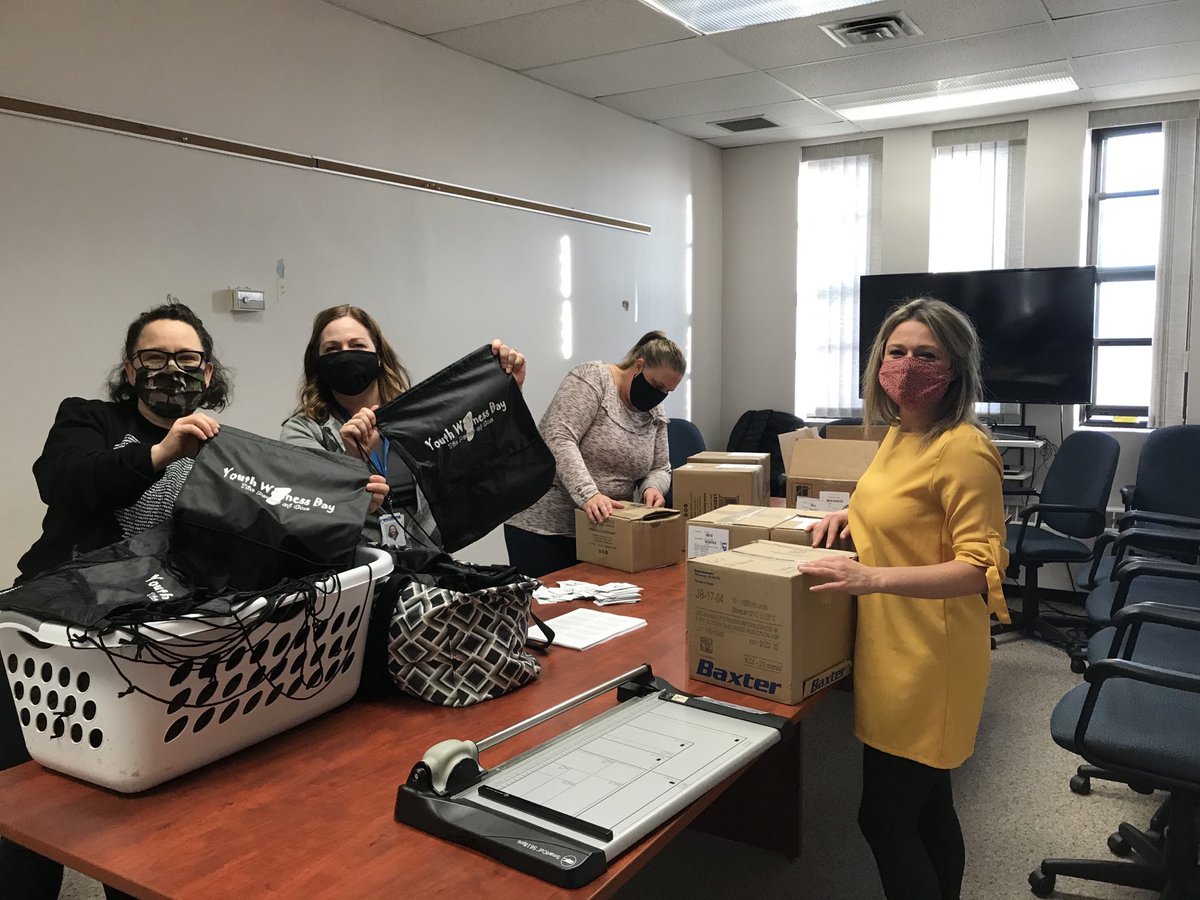 brandon_spin's tweet photo. Getting ready for our virtual Grade 9 Youth Wellness Day “The Power of One” next week with ⁦@BigDaddyTazzWPG⁩ ! Thank you to our partners and supporters ⁦@BrandonMBSD⁩ ⁦@CityBrandon⁩ ⁦@BrandonUni⁩ @afm ⁦⁦@SERC_MB⁩ ⁦⁦⁦@PrairieMtHealth⁩ https://t.co/QOeAZTTrG1