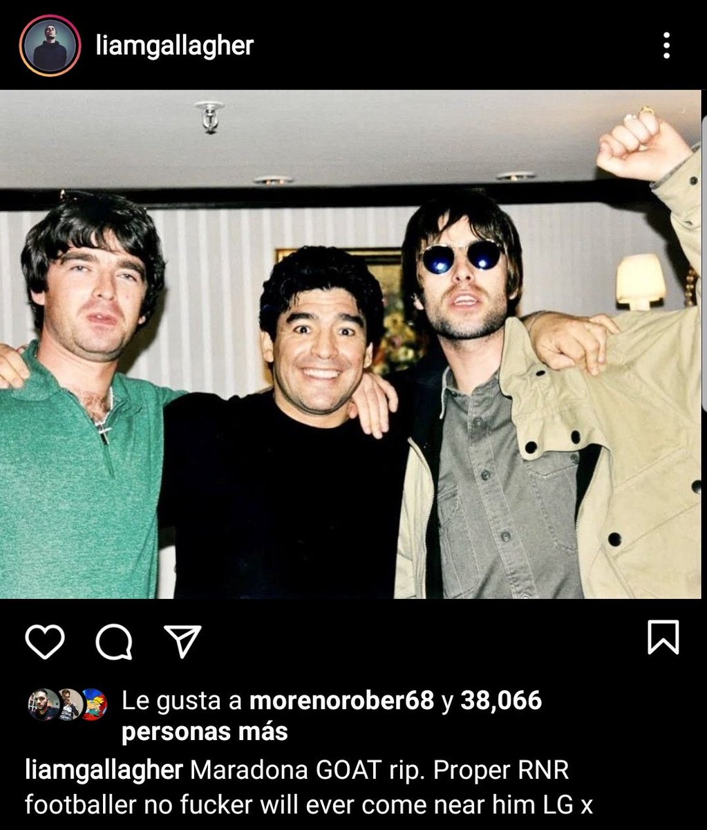 FacuRdrgz's tweet photo. Maradona es tan grande que hizo a Liam Gallagher subir una foto donde está Noel. https://t.co/0A2j5Ja96p
