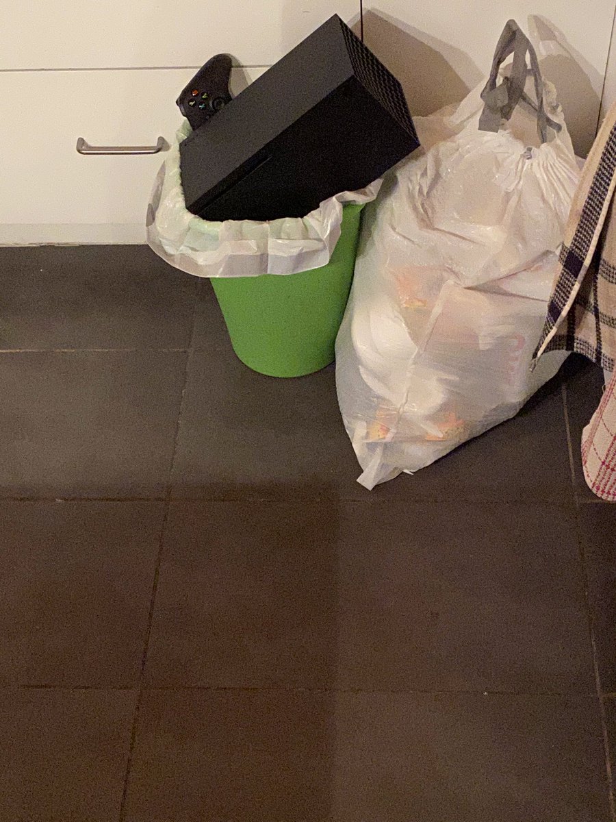 Woolie Versus tweet media