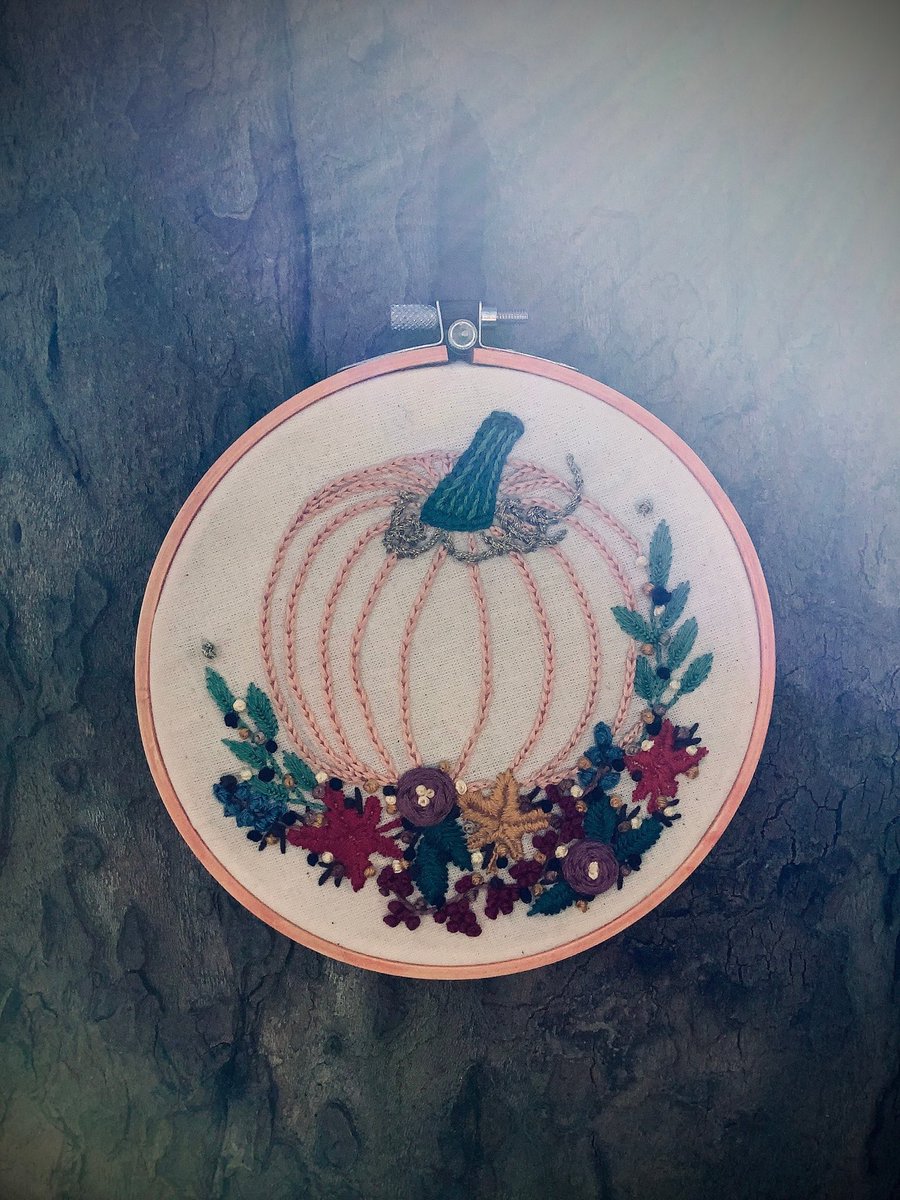 NEHandyWorks's tweet photo. Excited to share this item from my #etsy shop: Pretty Fall / Halloween / Thanksgiving Pink Pumpkin with Floral Motif- 100% Hand Embroidered, Hooped-Perfect Gift or Decoration for Autumn!! #falldecoration #handembroidery #halloweendecor #pinkpumpkins https://t.co/FSldgjJBEZ https://t.co/oRntiaOCWf