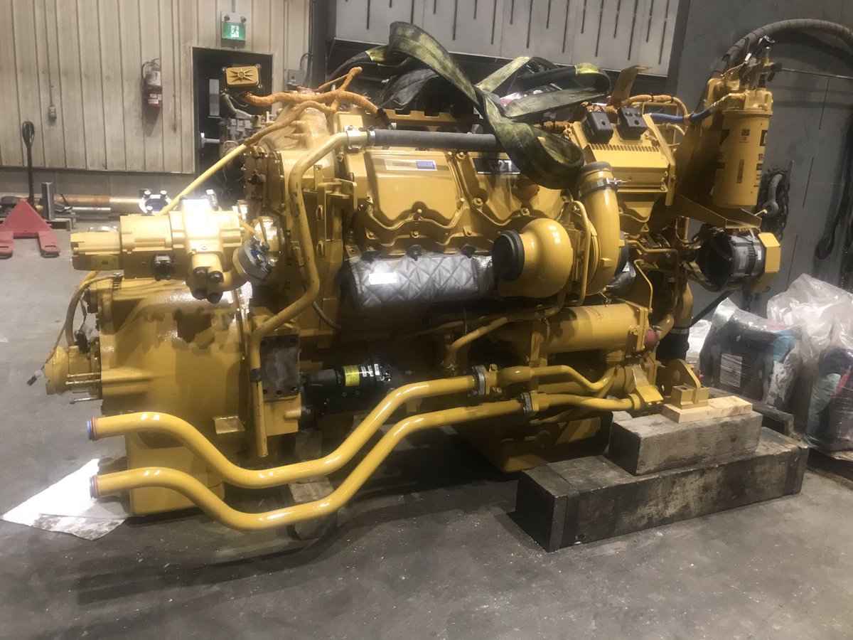 Progress marches on with the D10T rebuild. Transmission and final drives rebuilt. Fittings and hoses swapped onto new valves. Engine and torque ready for install.