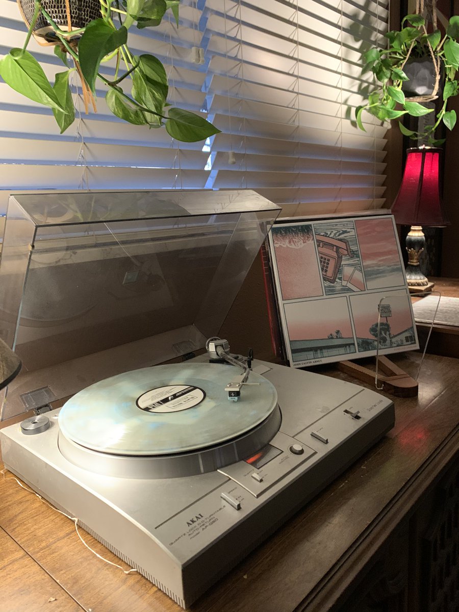 Matterhold's tweet photo. Look who came in the mail today, thanks @johncalvinabney, beautiful record! #familiarground https://t.co/7wzlsjbKy3