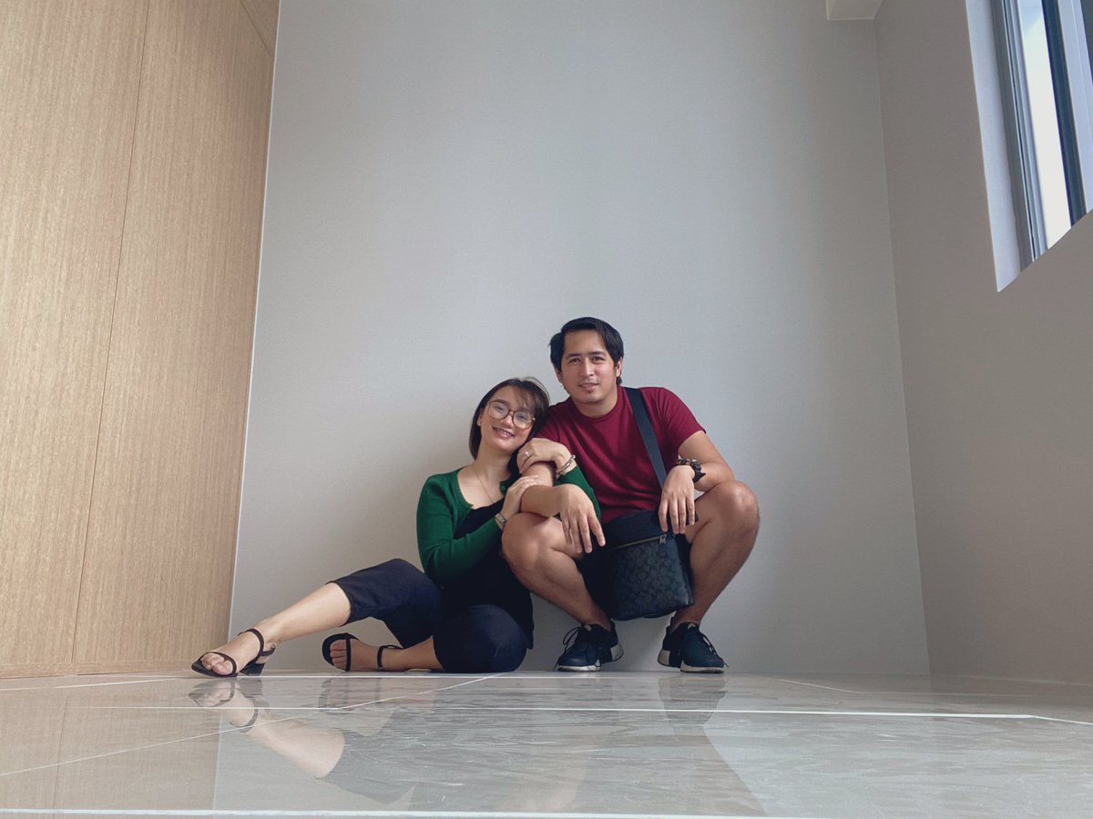 ERRKALIM's tweet photo. Thank you LORD!🙏🏻
Our first property together!✨

Excited na kami mamili ng gamit at lumipat huhu 🥲 Supposedly last year pa turnover pero since punchlists and all plus pandemic pa.. Waa! Sa wakas, next na ang 🤵🏻‍♂️👰🏻‍♀️💍 https://t.co/H3H76FYrot